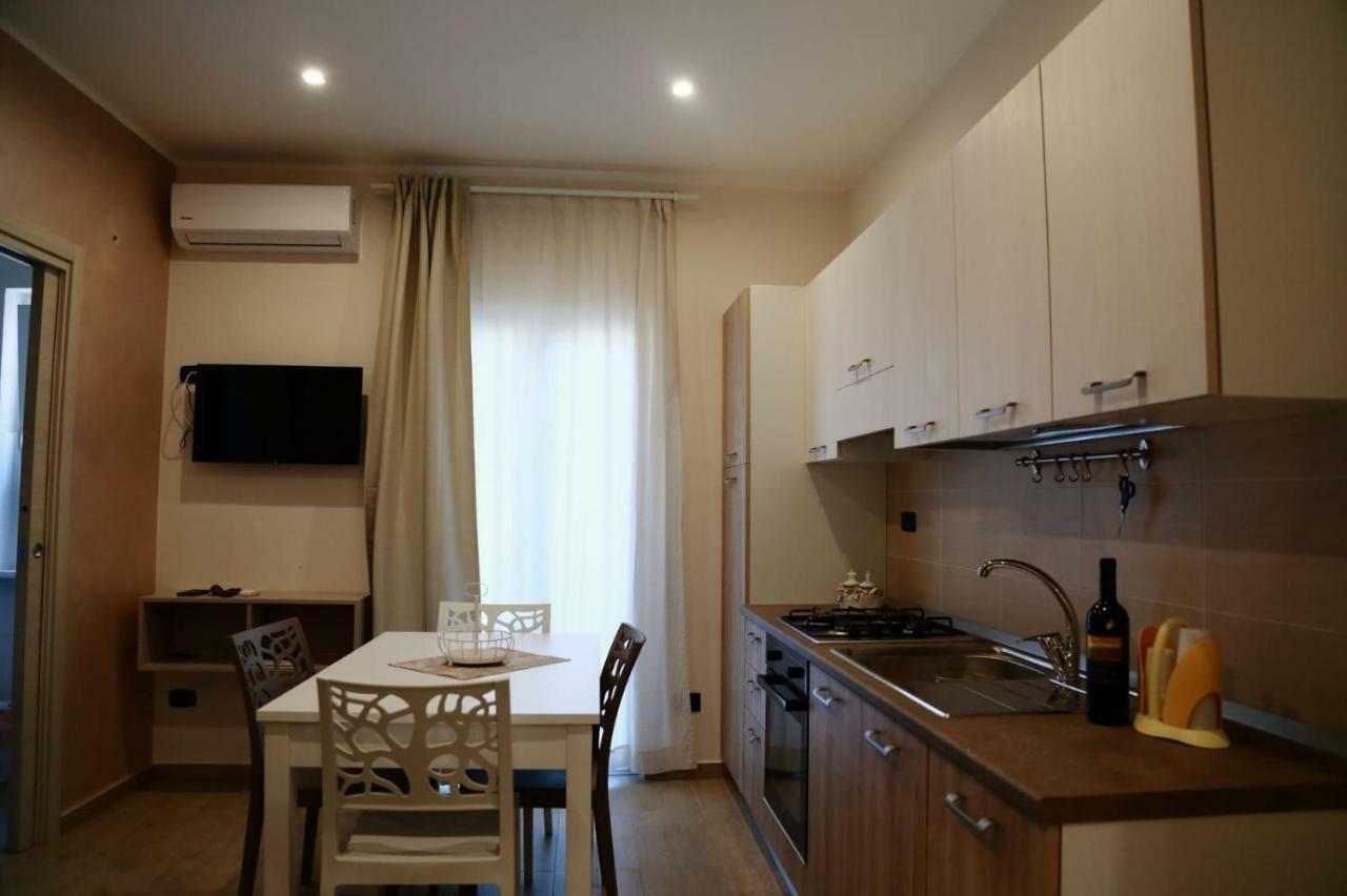 Appartamento La Dolce Vita Crotone Exterior foto